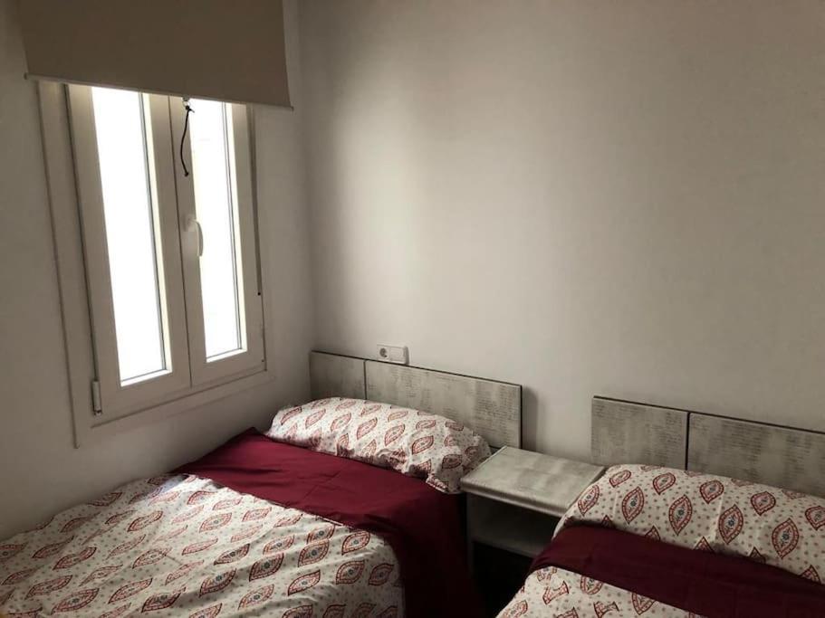 Bonito Apartamento En Calle San Carlos Madrid Exteriör bild