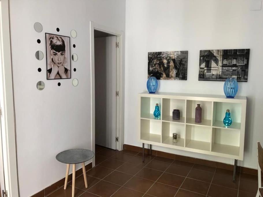 Bonito Apartamento En Calle San Carlos Madrid Exteriör bild