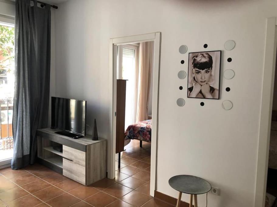 Bonito Apartamento En Calle San Carlos Madrid Exteriör bild